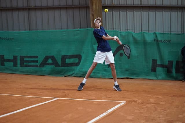 Louis Sallard, un primrosien finaliste à l'U16 Tennis Europe Le Bouscat France